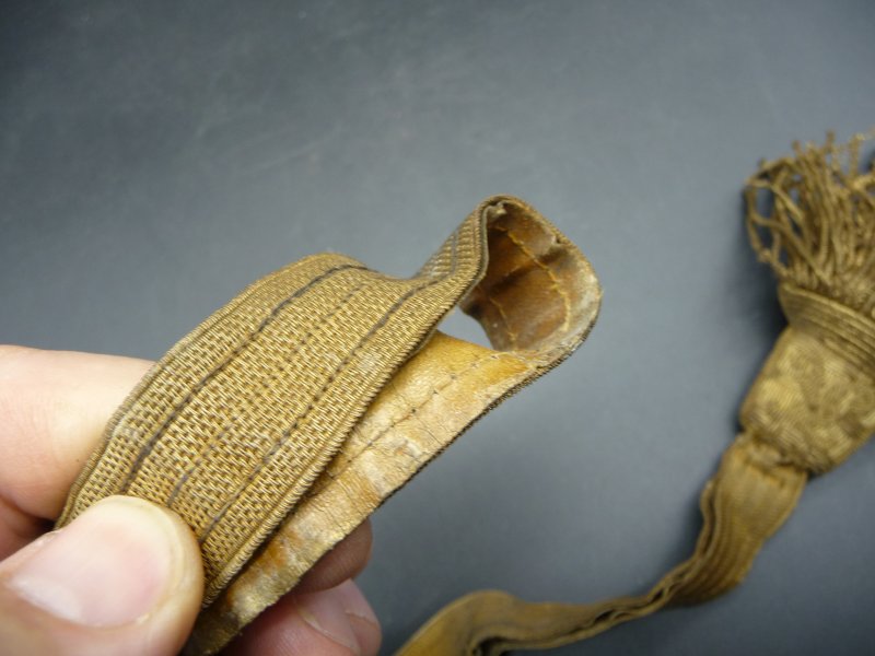 R-U šavlový střapec (portepee) zn.K - Kliknutím na obrázek zavřete