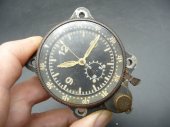 Luftwaffe palubní hodiny Junghans.- nefunkční