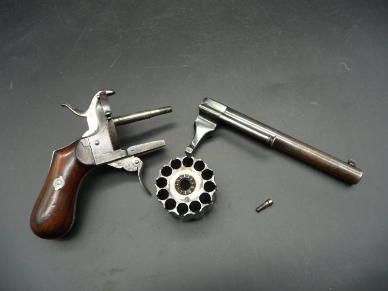 12 ranný revolver Lefaucheux, ráže.7 mm - Zamluveno - Kliknutím na obrázek zavřete