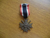 Německý bronzový záslužný kříž 1939 s meči - Prodáno