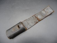 R-U závěsník na bodák