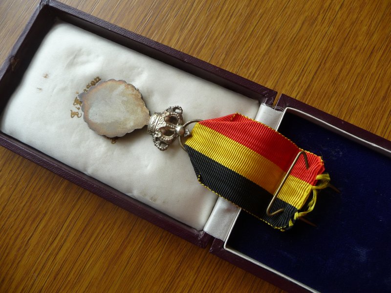 Belgická vojenská medaile v etui - Kliknutím na obrázek zavřete
