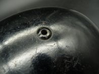 Německá helma M35 ET66 v poválečné úpravě