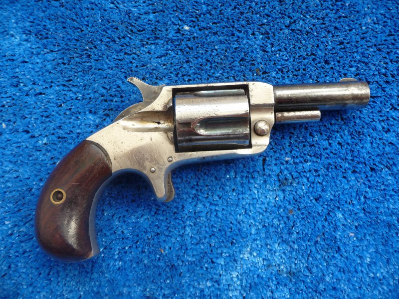revolver Centennial 1876 v ráži 32 - Kliknutím na obrázek zavřete