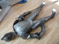 Pěkná replika renesanční zbroje