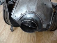 Pěkná replika renesanční zbroje