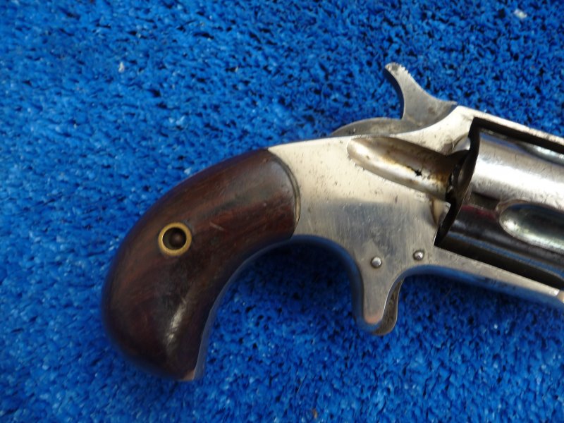 revolver Centennial 1876 v ráži 32 - Kliknutím na obrázek zavřete