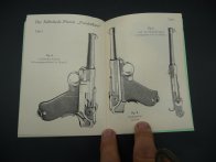 Manuál k pistoli P08 - reprit