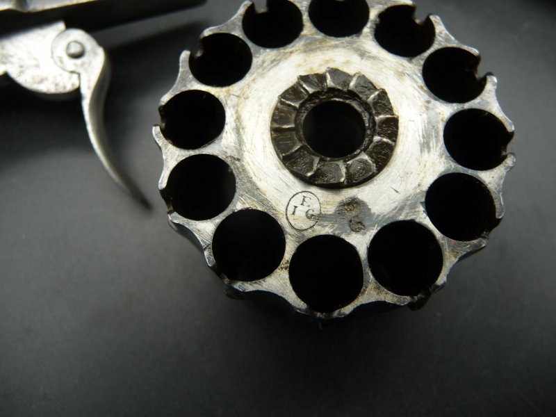 12 ranný revolver Lefaucheux, ráže.7 mm - Zamluveno - Kliknutím na obrázek zavřete