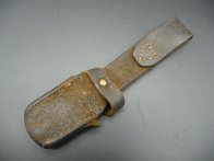 Kožený závěsník na jugoslávský bodák 1924