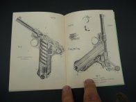 Manuál k pistoli P08 - reprit