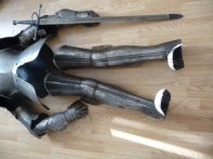 Pěkná replika renesanční zbroje