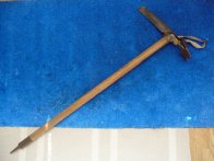 Vojenský horský cepín používaný Gebirgsjäger za 2 sv.války