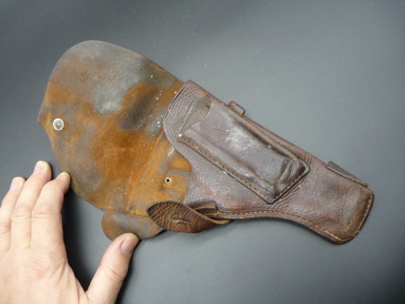 Kožené válečné pouzdro na Pistoli Tokarev TT33 - č.2 - Kliknutím na obrázek zavřete