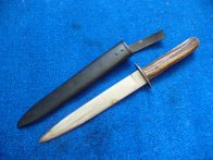 R-U útočný nůž M17 v individuální úpravě