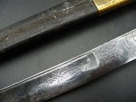 Lovecký tesák s oboustranně zdobenou barokní čepelí