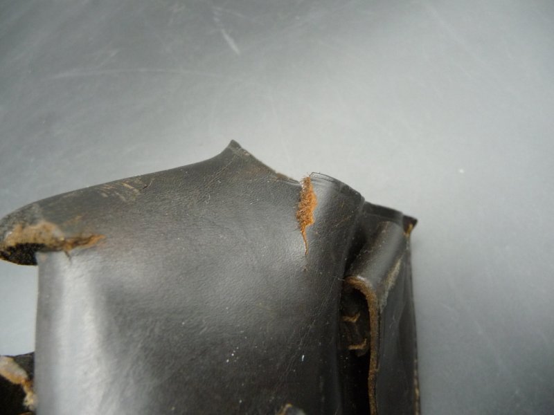 Pouzdro na Reichsrevolver - Kliknutím na obrázek zavřete