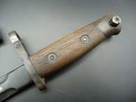 Belgický bodák 1916/35 upraven Němci za 2 sv.války