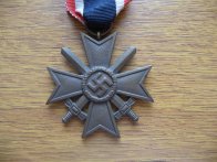 Německý bronzový záslužný kříž 1939 s meči - Prodáno